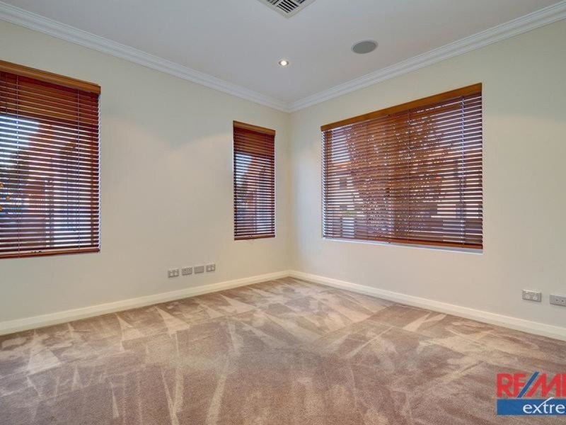 14 Pimlico Place, Joondalup WA 6027