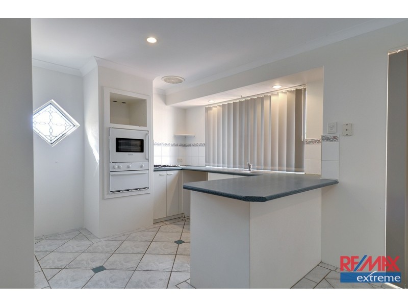 43 Mallina Circuit, Carramar WA 6031