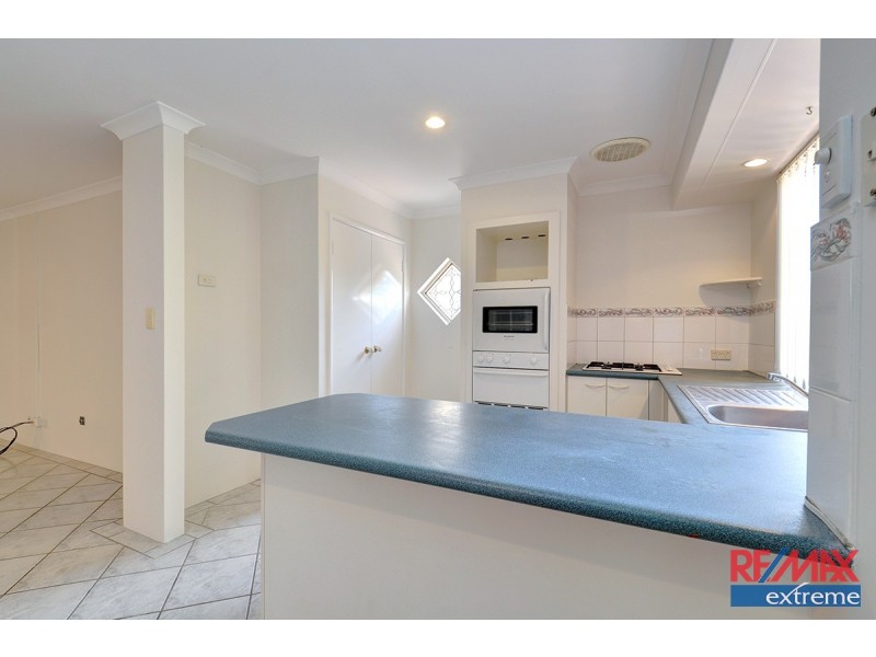 43 Mallina Circuit, Carramar WA 6031