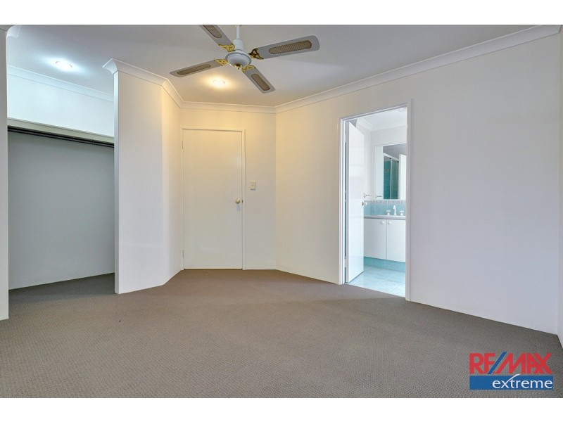 43 Mallina Circuit, Carramar WA 6031