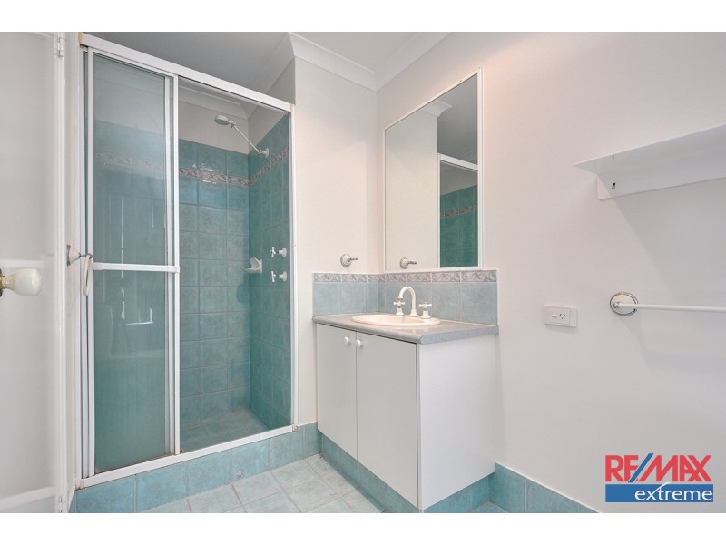 43 Mallina Circuit, Carramar WA 6031