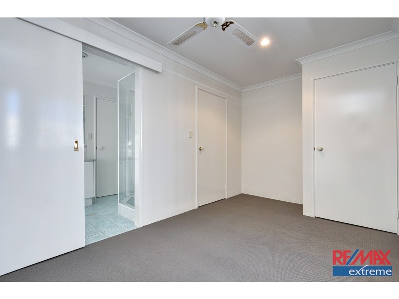 43 Mallina Circuit, Carramar WA 6031