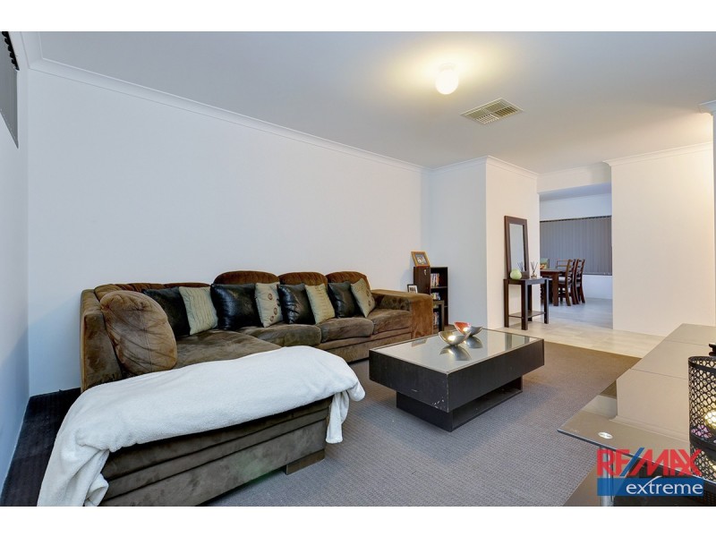 3 Genus Road, Banksia Grove WA 6031