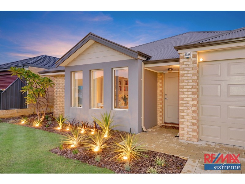 22 Dillwynia Bend, Banksia Grove WA 6031