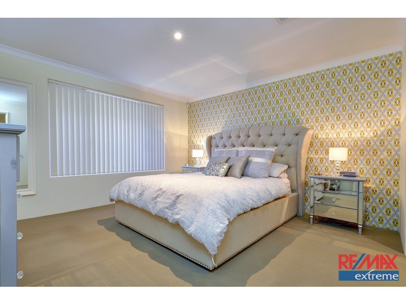 22 Dillwynia Bend, Banksia Grove WA 6031