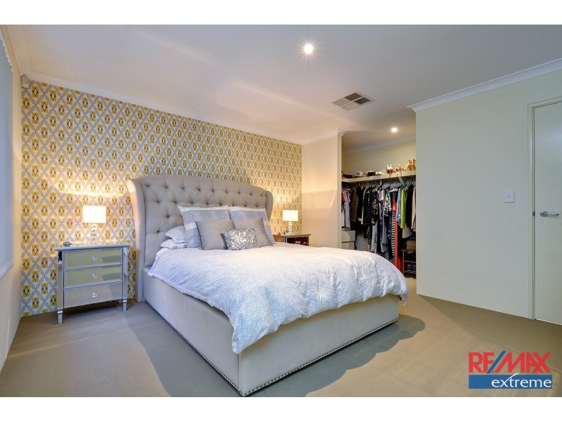 22 Dillwynia Bend, Banksia Grove WA 6031