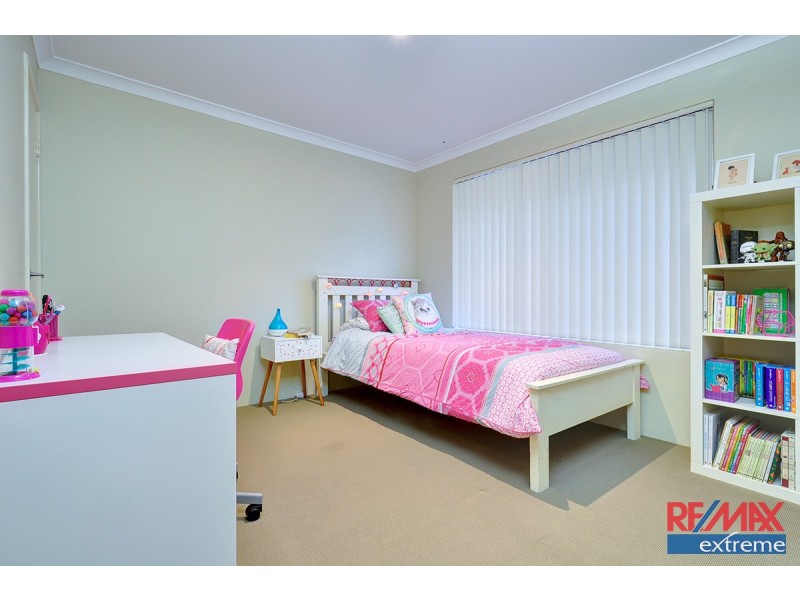 22 Dillwynia Bend, Banksia Grove WA 6031