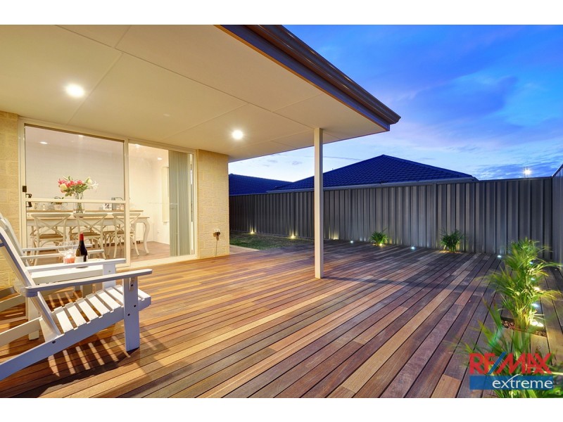 9 Farnese Way, Banksia Grove WA 6031