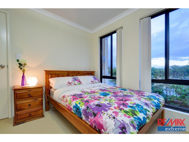 9 Glasshouse Drive, Banksia Grove WA 6031