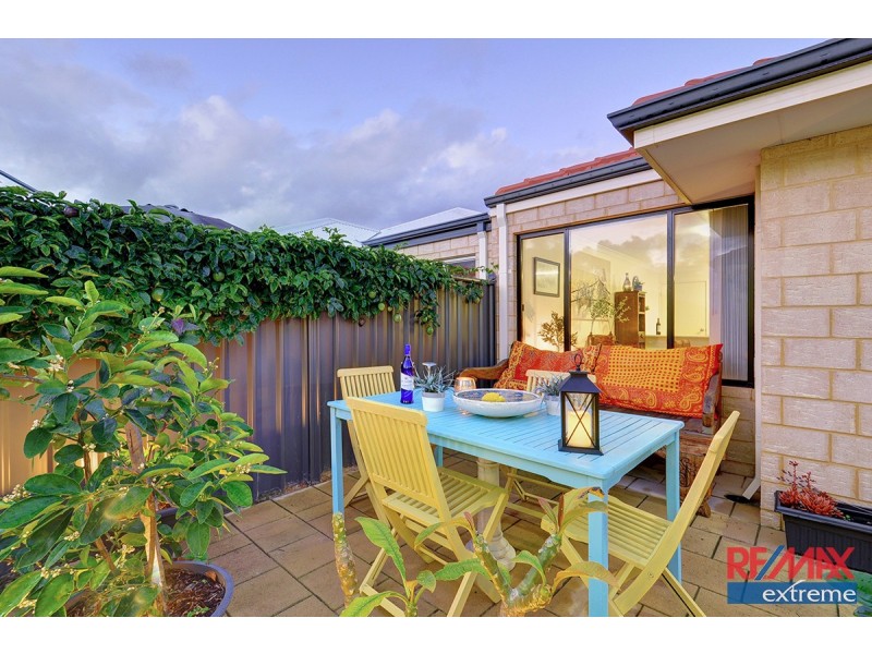 9 Glasshouse Drive, Banksia Grove WA 6031