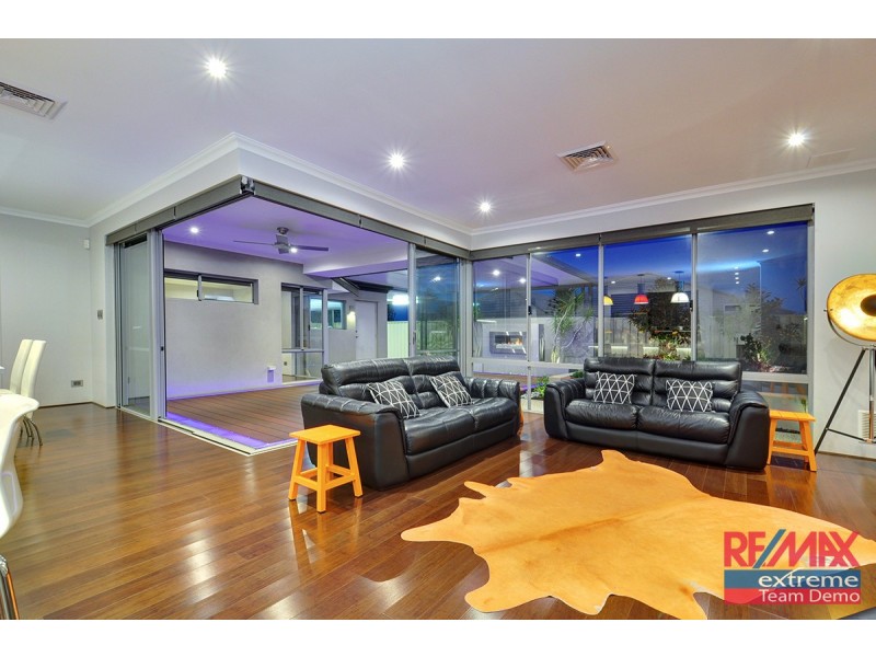 69 Galileo Avenue, Tapping WA 6065