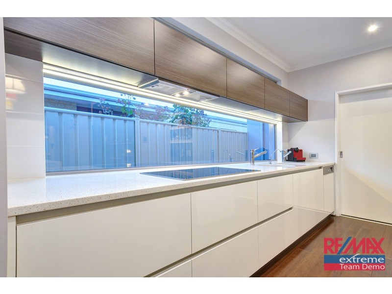 69 Galileo Avenue, Tapping WA 6065