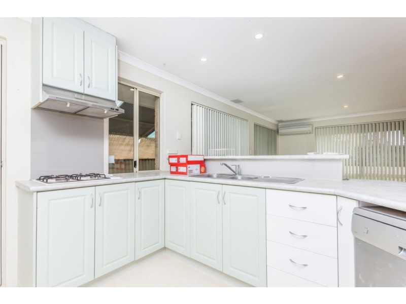 5 Danja Rise, Hocking WA 6065