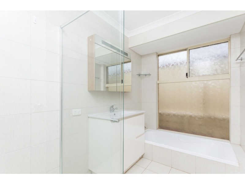 5 Danja Rise, Hocking WA 6065