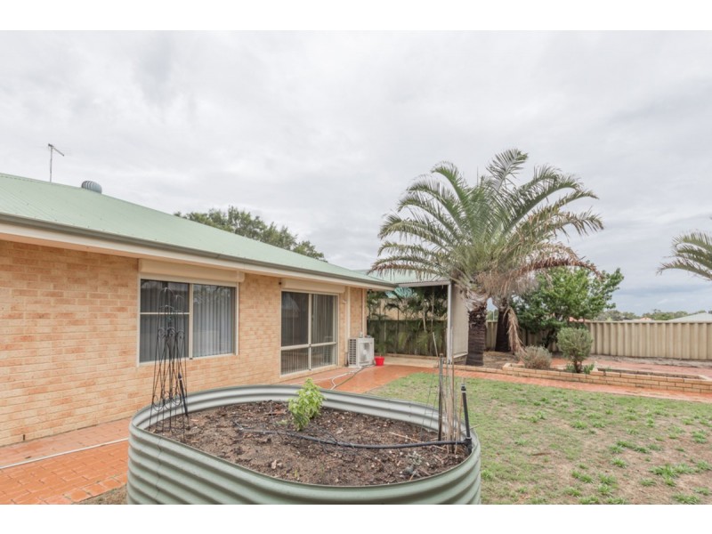 5 Danja Rise, Hocking WA 6065