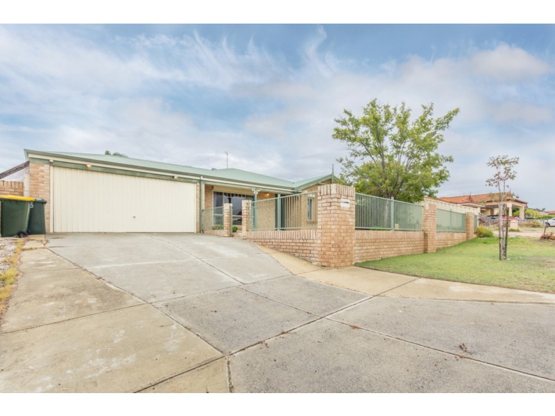 5 Danja Rise, Hocking WA 6065