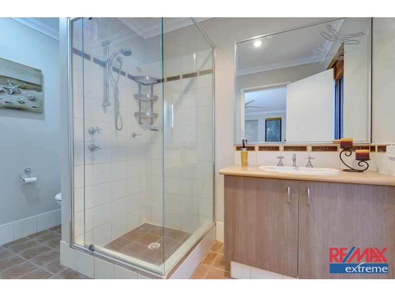 17 Mulgrave Loop, Mindarie WA 6030