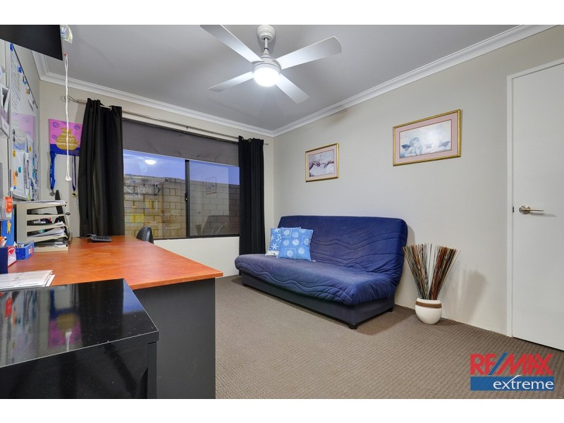 17 Mulgrave Loop, Mindarie WA 6030