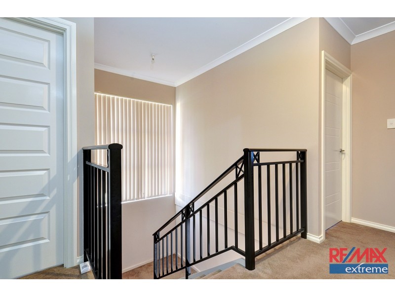 9 Anthus Lane, Tapping WA 6065