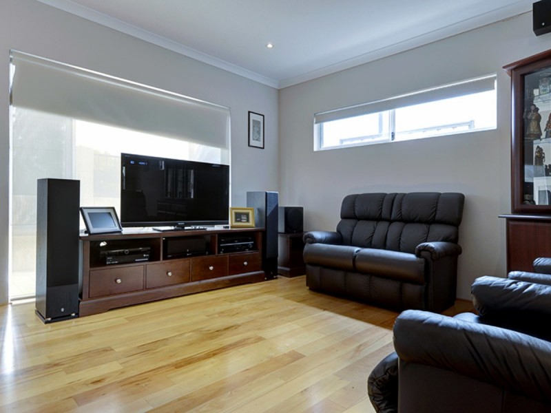 3 Verteramo Way, Hocking WA 6065