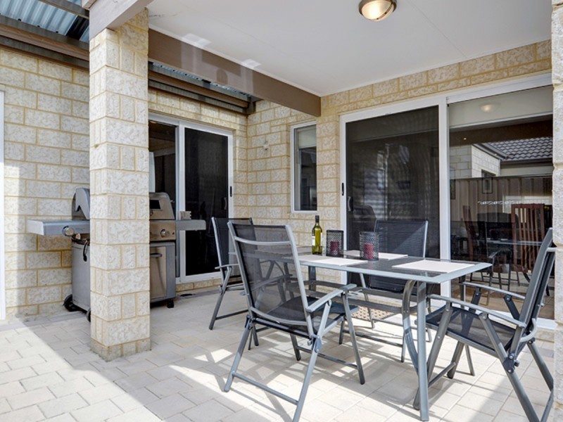 3 Verteramo Way, Hocking WA 6065