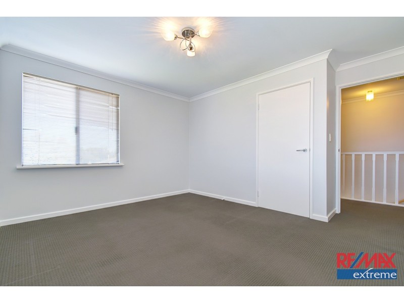 40 Fineview Crescent, Carramar WA 6031