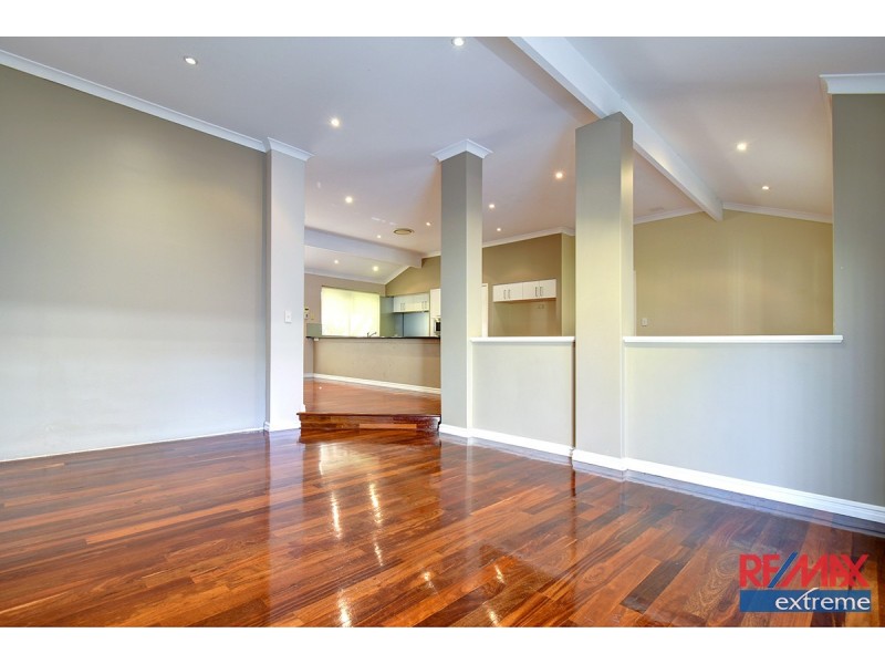 6 Rocnoke Lane, Currambine WA 6028