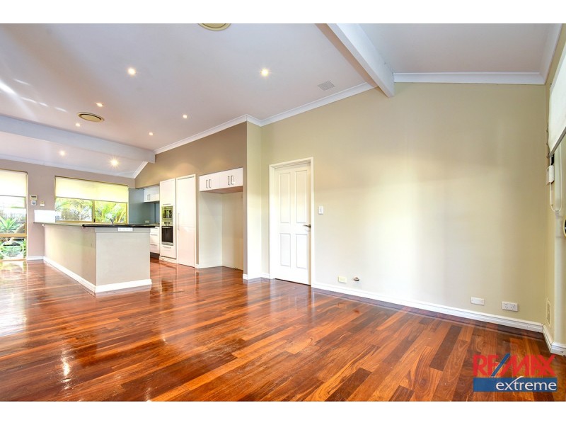 6 Rocnoke Lane, Currambine WA 6028