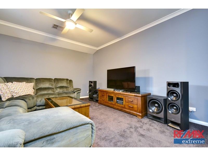 20 Elderiana Link, Banksia Grove WA 6031