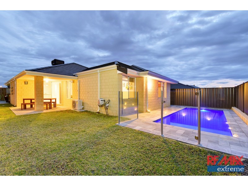 7 Farnese Way, Banksia Grove WA 6031