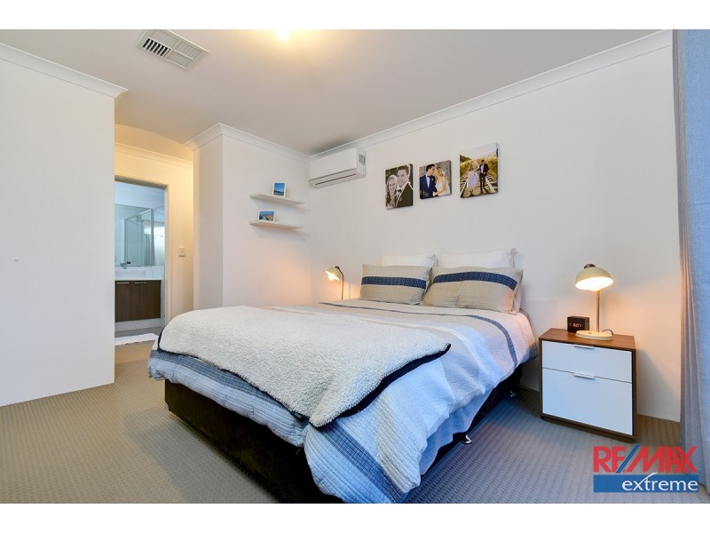 7 Farnese Way, Banksia Grove WA 6031