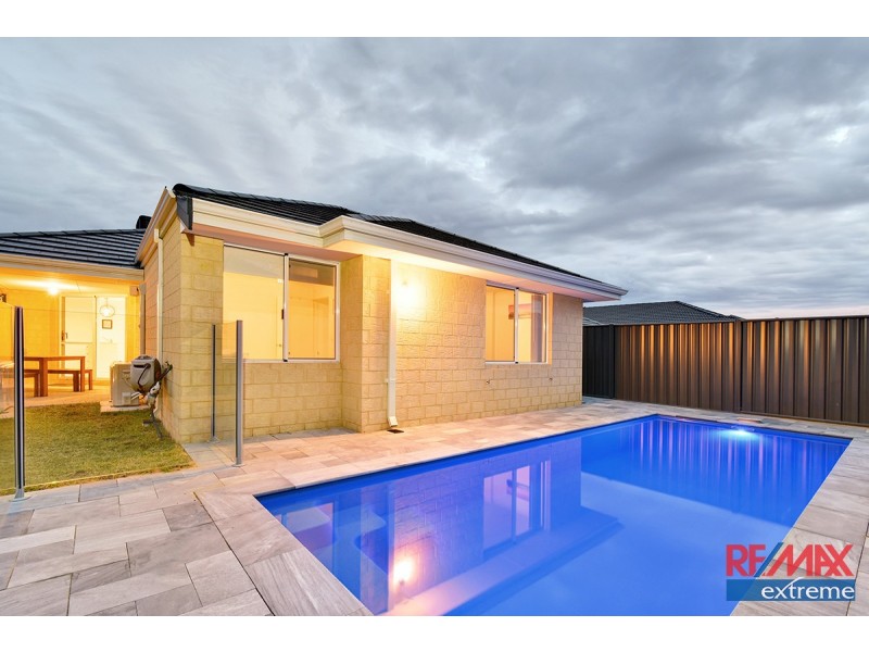 7 Farnese Way, Banksia Grove WA 6031