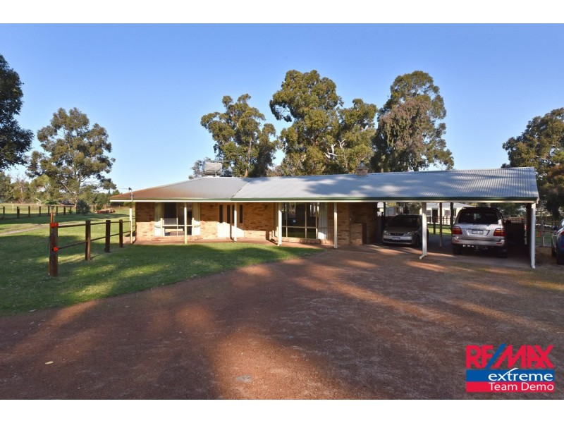 110 Greenvale Place, Mariginiup WA 6078