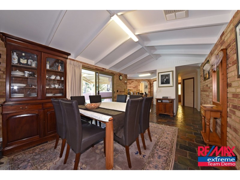 110 Greenvale Place, Mariginiup WA 6078