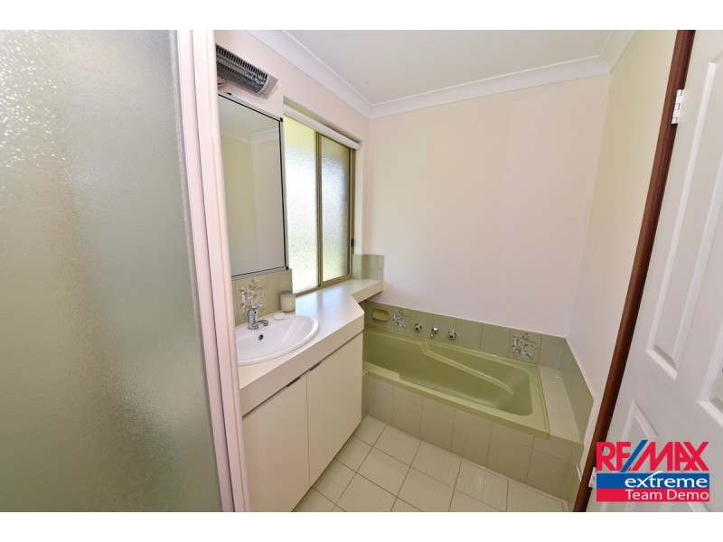 110 Greenvale Place, Mariginiup WA 6078