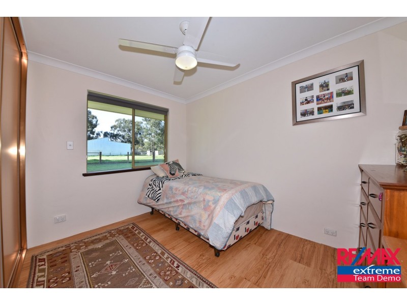 110 Greenvale Place, Mariginiup WA 6078