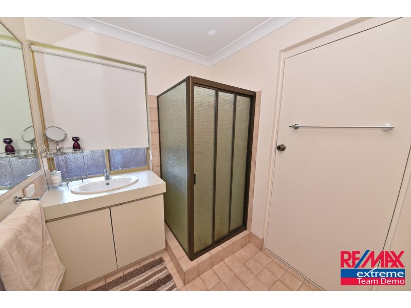 110 Greenvale Place, Mariginiup WA 6078