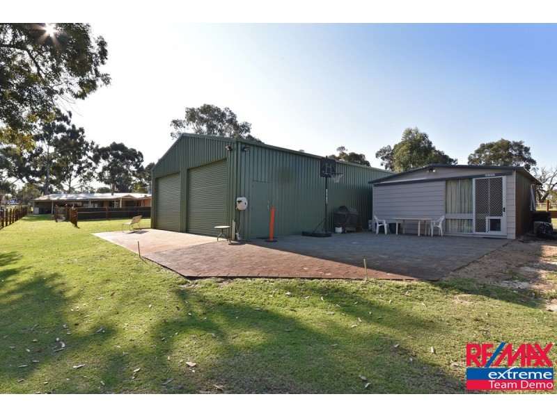 110 Greenvale Place, Mariginiup WA 6078