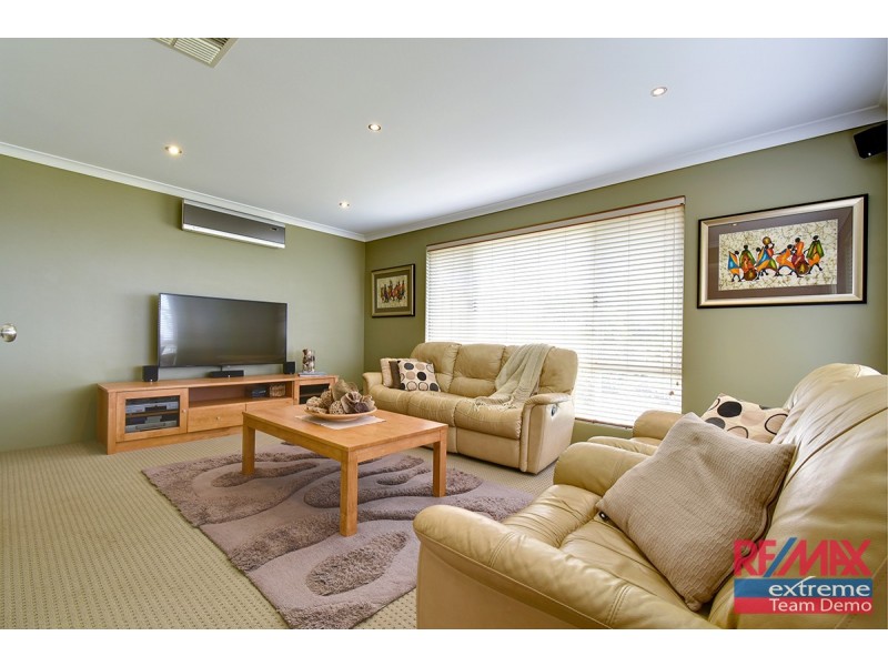 50 Da Vinci Drive, Tapping WA 6065