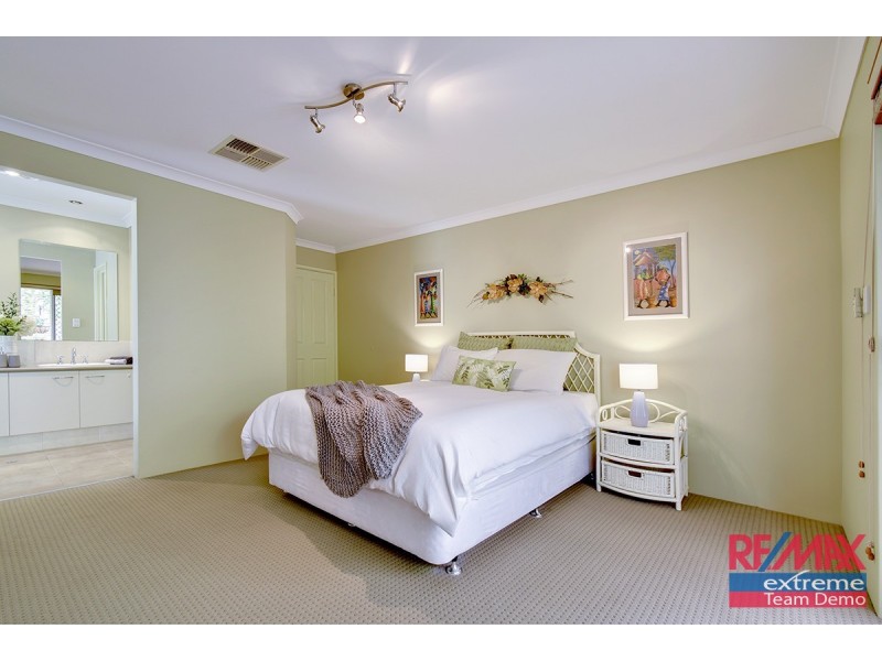 50 Da Vinci Drive, Tapping WA 6065