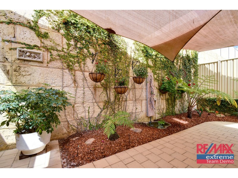 50 Da Vinci Drive, Tapping WA 6065