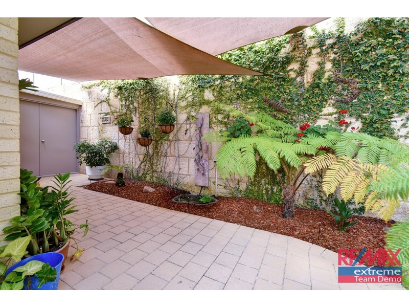 50 Da Vinci Drive, Tapping WA 6065