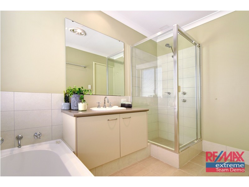 50 Da Vinci Drive, Tapping WA 6065