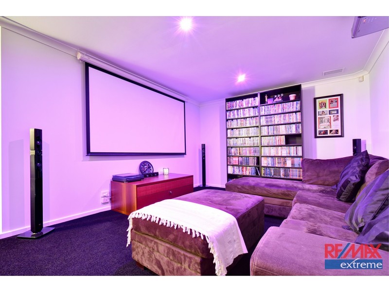 28 Merrang Circuit, Carramar WA 6031