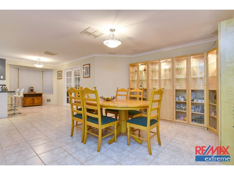 28 Merrang Circuit, Carramar WA 6031