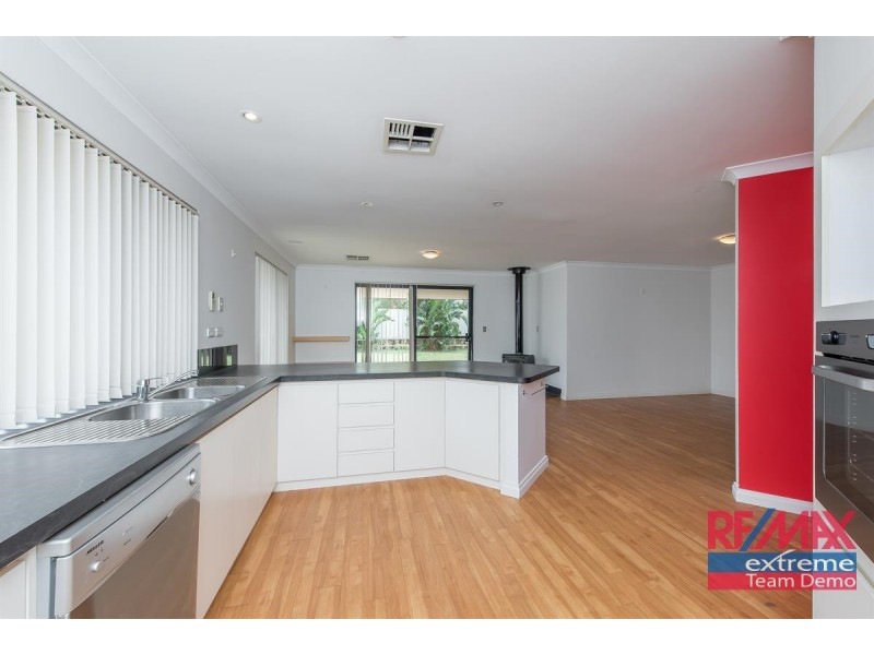 141 St Stephens Crescent, Tapping WA 6065