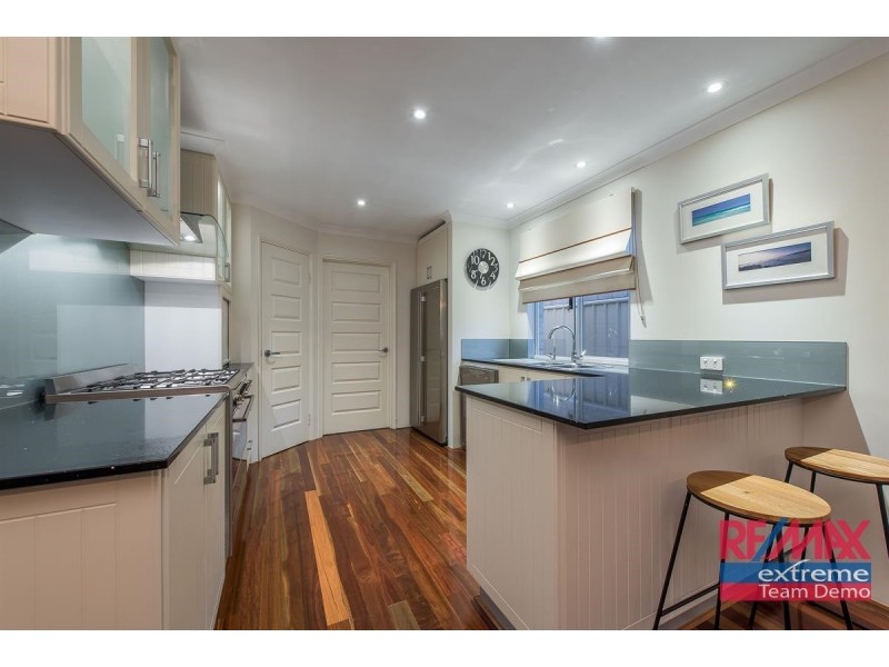 43 Rosinski Circle, Tapping WA 6065