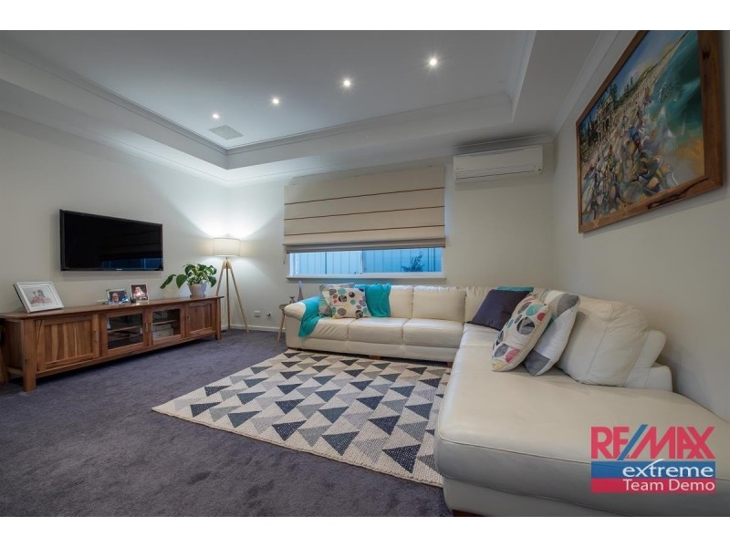 43 Rosinski Circle, Tapping WA 6065