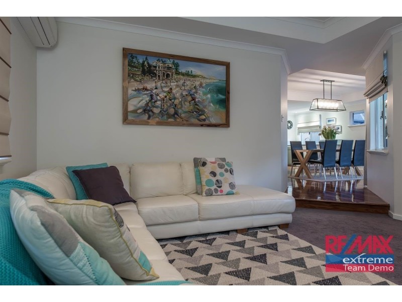 43 Rosinski Circle, Tapping WA 6065