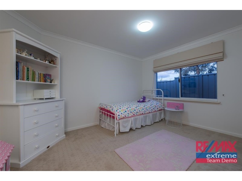 43 Rosinski Circle, Tapping WA 6065